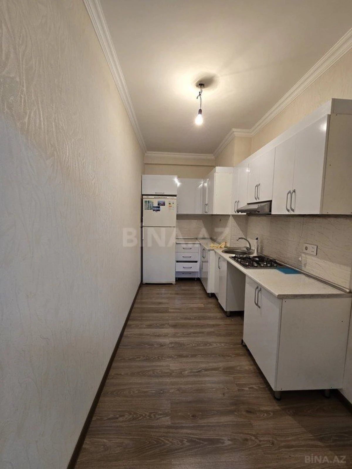 Satılır 2 otaqlı mənzil 70 m²