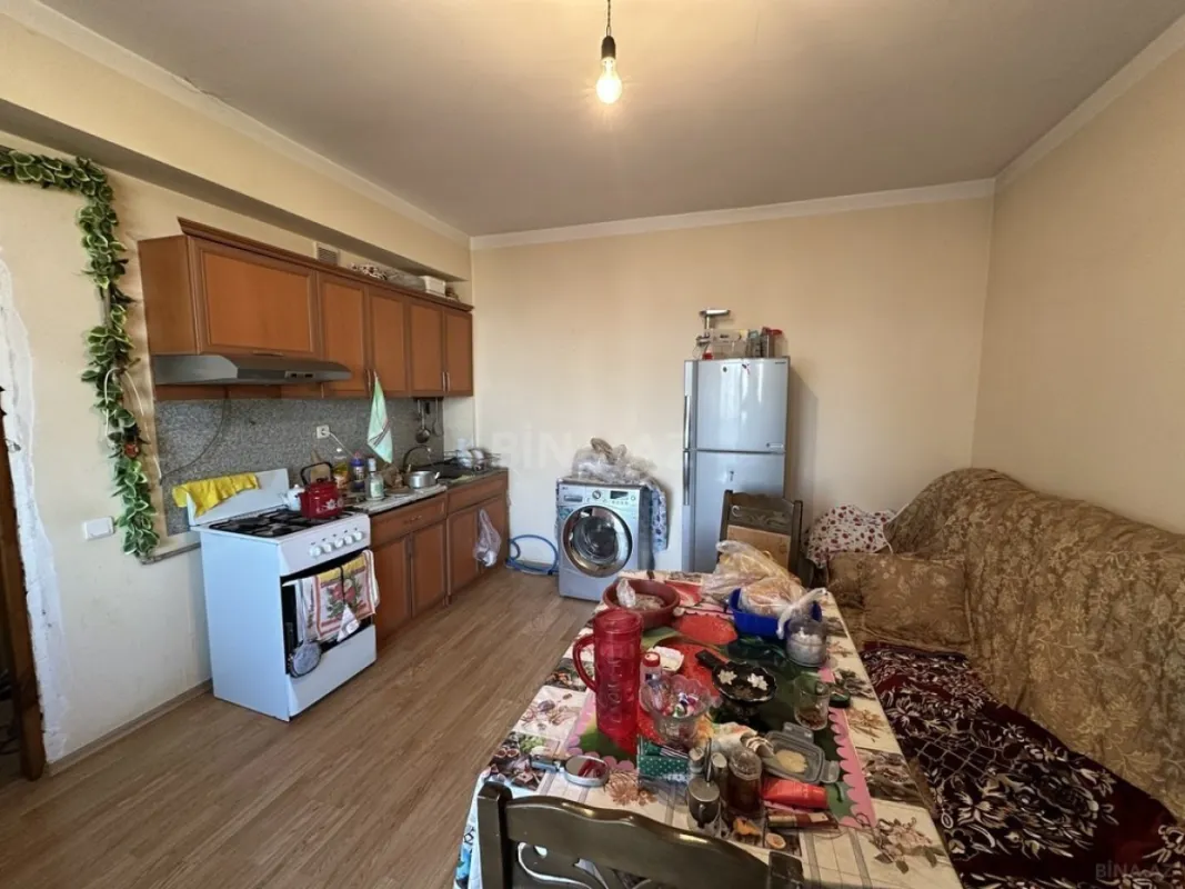 Satılır 3 otaqlı mənzil 110 m²
