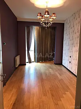 Satılır 3 otaqlı mənzil 127 m²