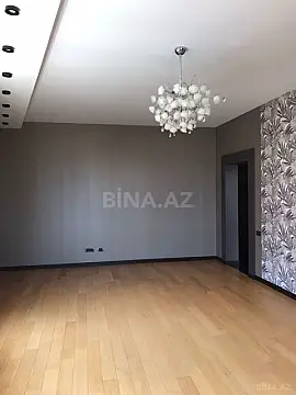 Satılır 3 otaqlı mənzil 127 m²