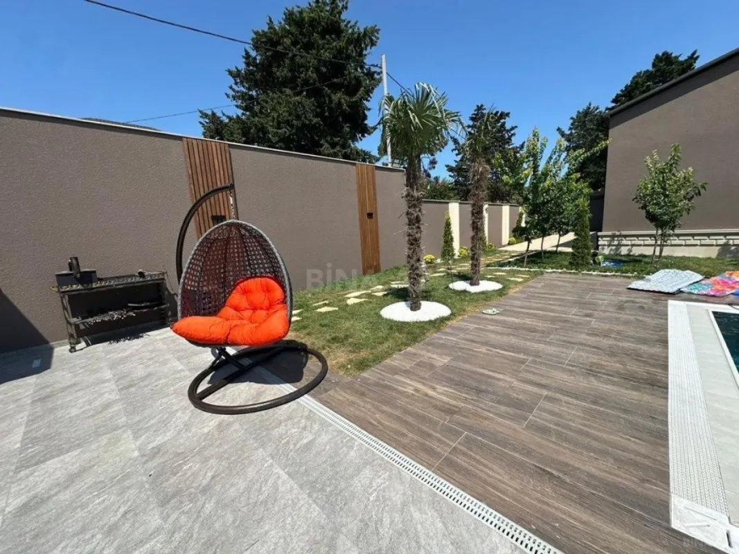 Kirayə verilir 4 otaqlı həyət evi 300 m²