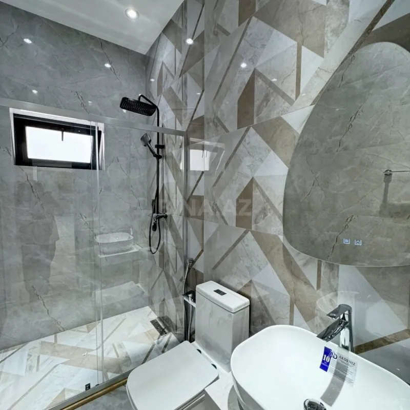 Satılır 4 otaqlı həyət evi 180 m²