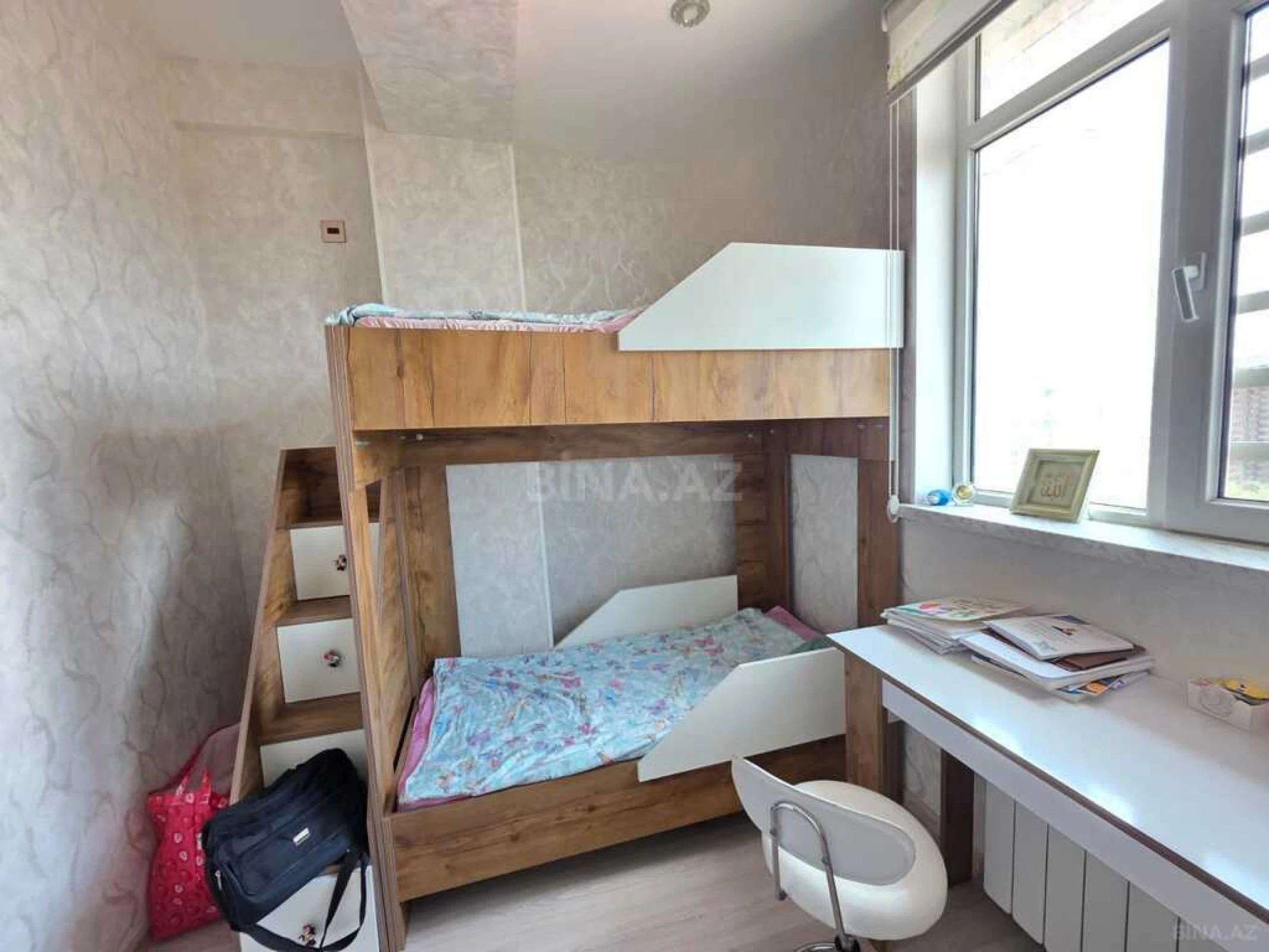 Satılır 3 otaqlı mənzil 110 m²