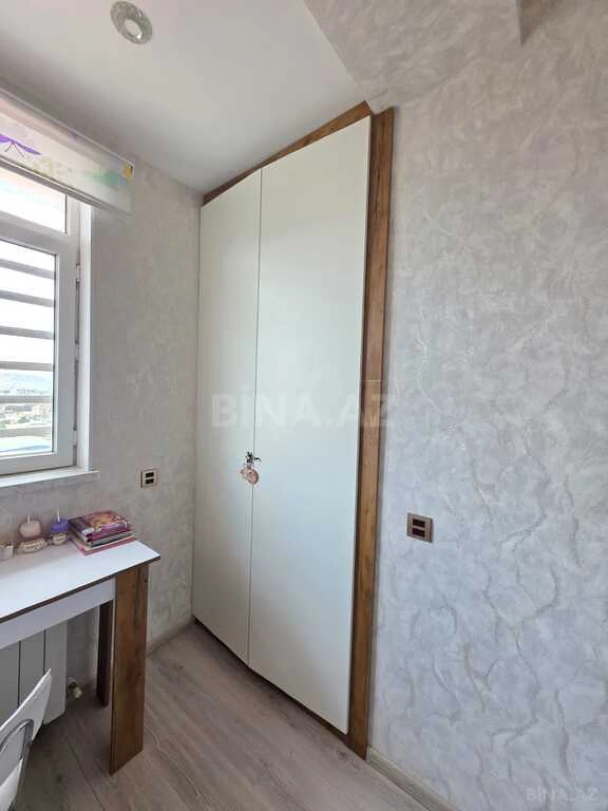 Satılır 3 otaqlı mənzil 110 m²