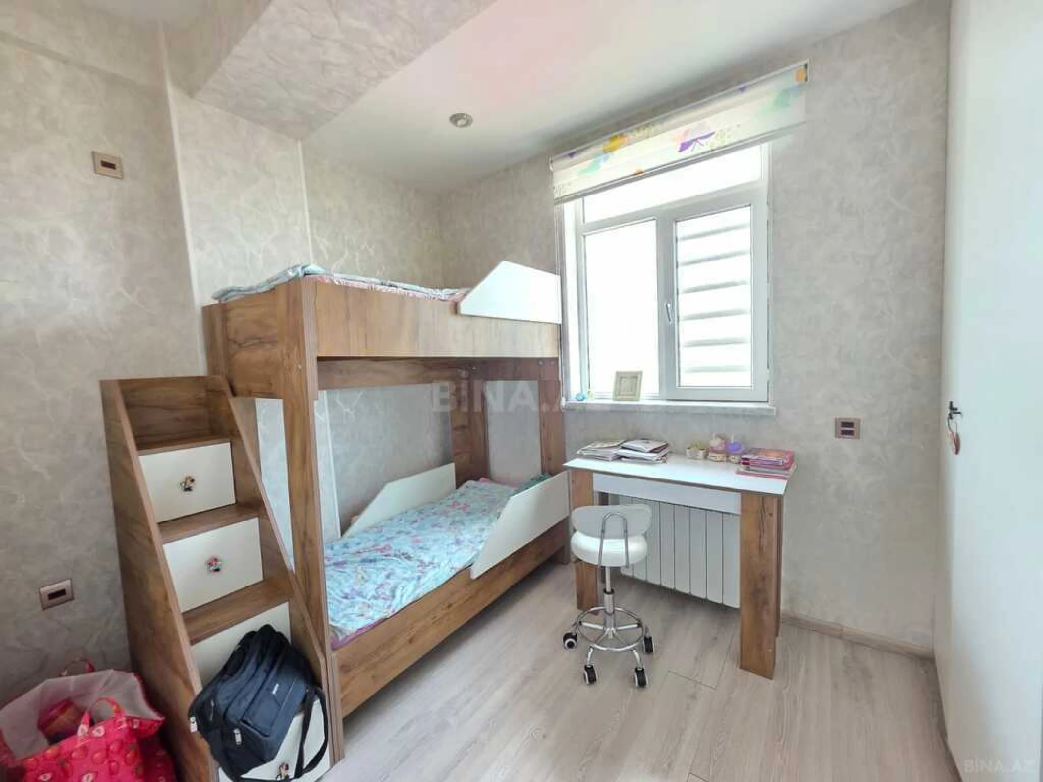 Satılır 3 otaqlı mənzil 110 m²