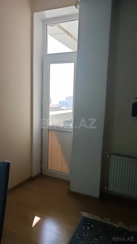 Satılır 3 otaqlı mənzil 140 m²
