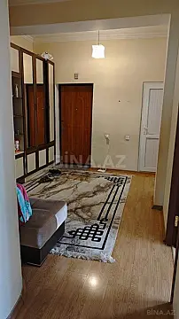 Satılır 3 otaqlı mənzil 140 m²
