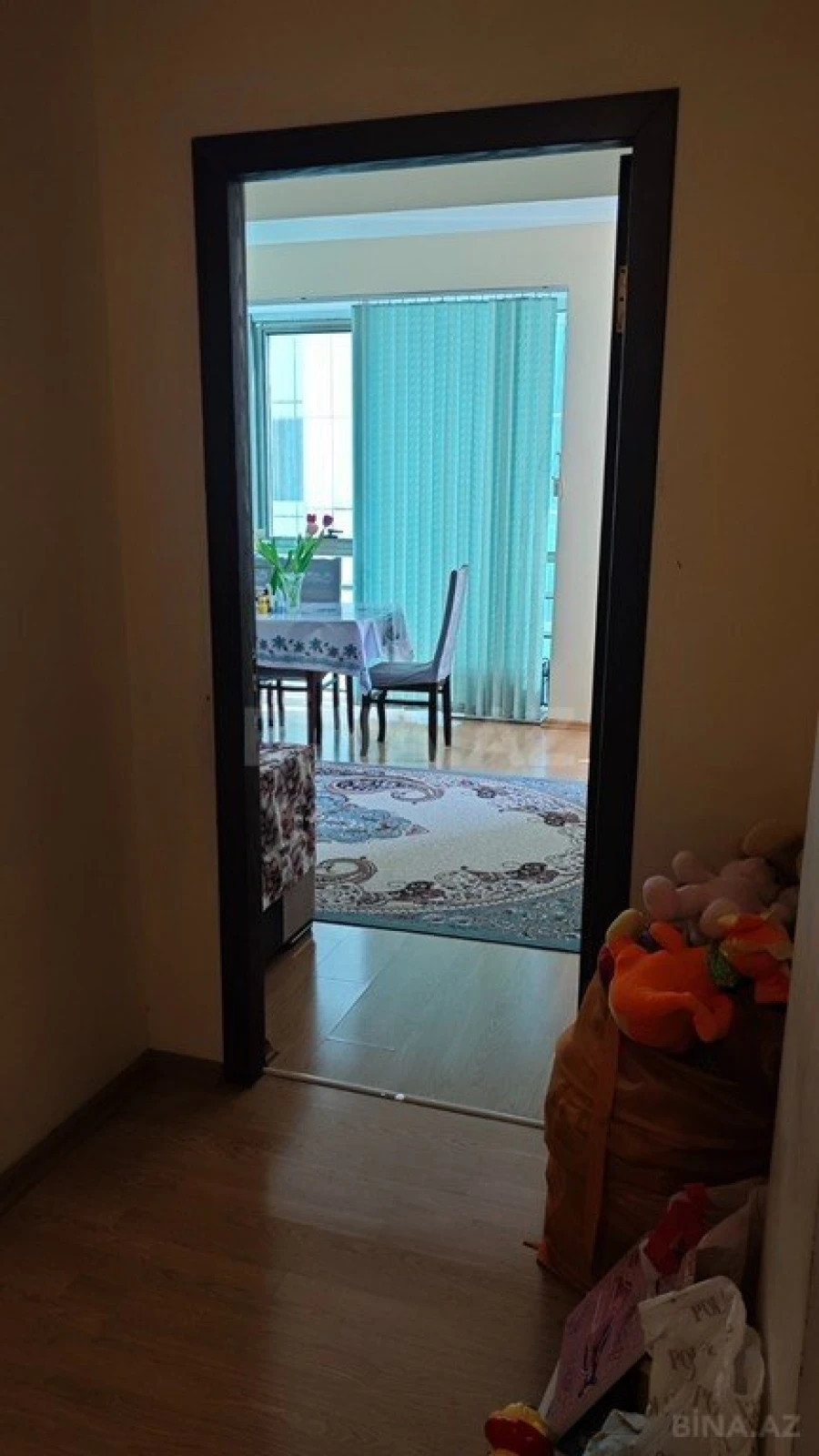 Satılır 3 otaqlı mənzil 140 m²