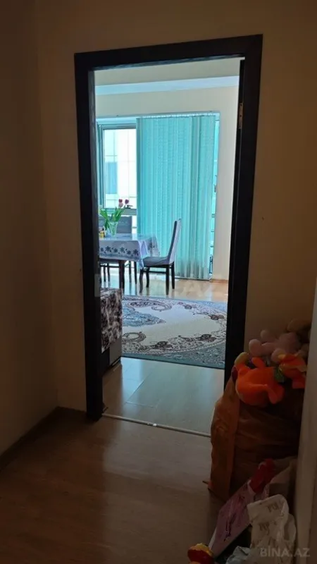 Satılır 3 otaqlı mənzil 140 m²