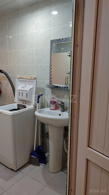 Satılır 3 otaqlı mənzil 140 m²