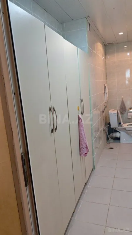 Satılır 3 otaqlı mənzil 140 m²