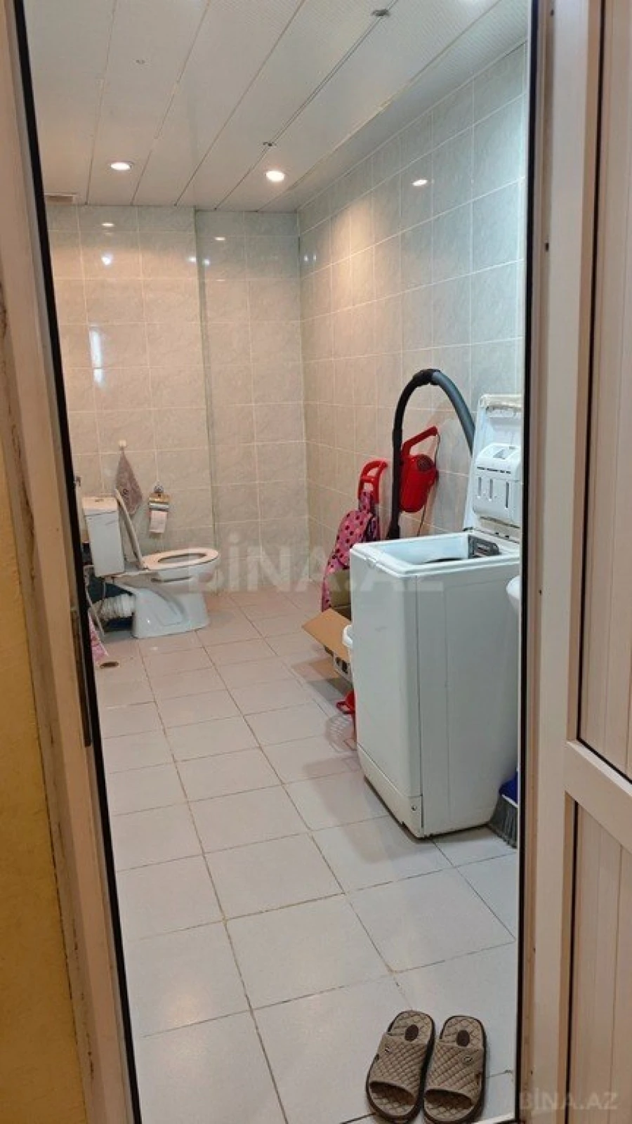 Satılır 3 otaqlı mənzil 140 m²