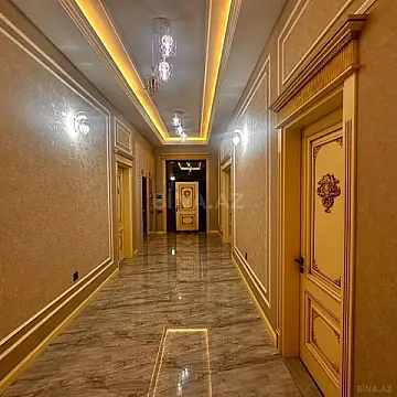 Satılır 5 otaqlı həyət evi 250 m²