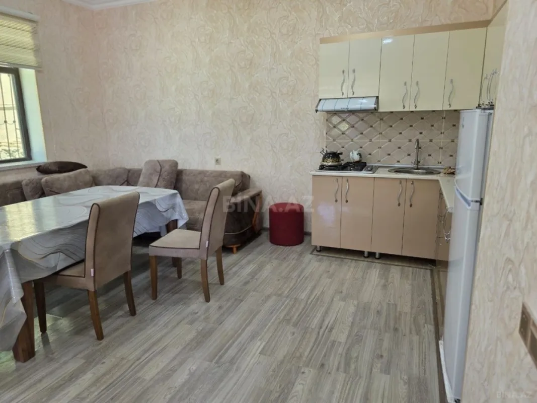 Kirayə verilir 4 otaqlı həyət evi 130 m²