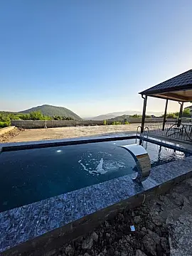 Kirayə verilir 4 otaqlı həyət evi 130 m² — Şamaxı 4 otaq 130.00 m²