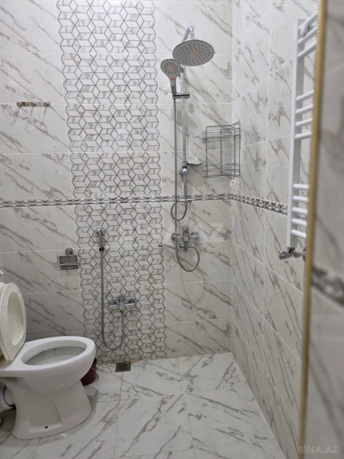 Kirayə verilir 4 otaqlı həyət evi 130 m²