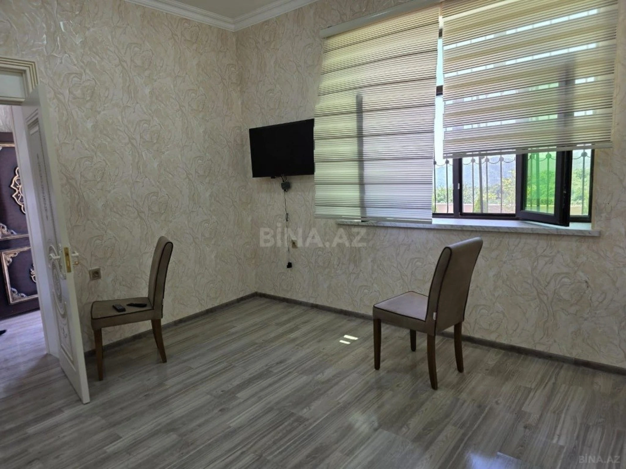 Kirayə verilir 4 otaqlı həyət evi 130 m²