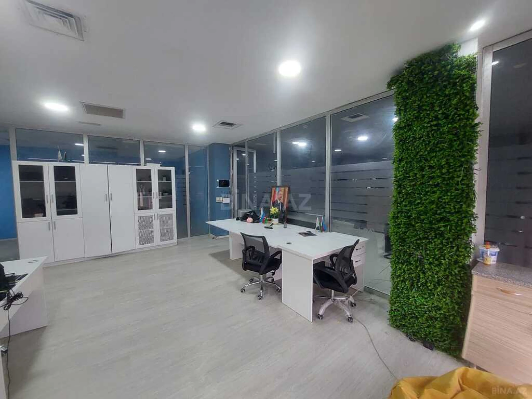 Kirayə verilir 5 otaqlı ofis 120 m²