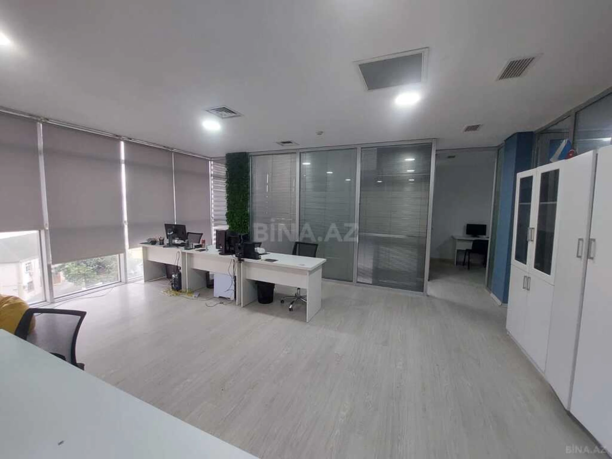 Kirayə verilir 5 otaqlı ofis 120 m²
