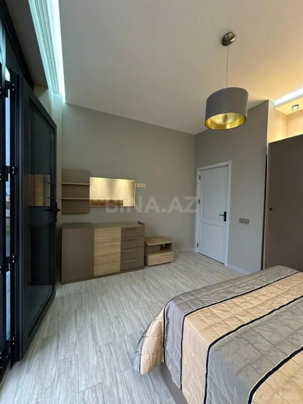 Kirayə verilir 4 otaqlı həyət evi 300 m²