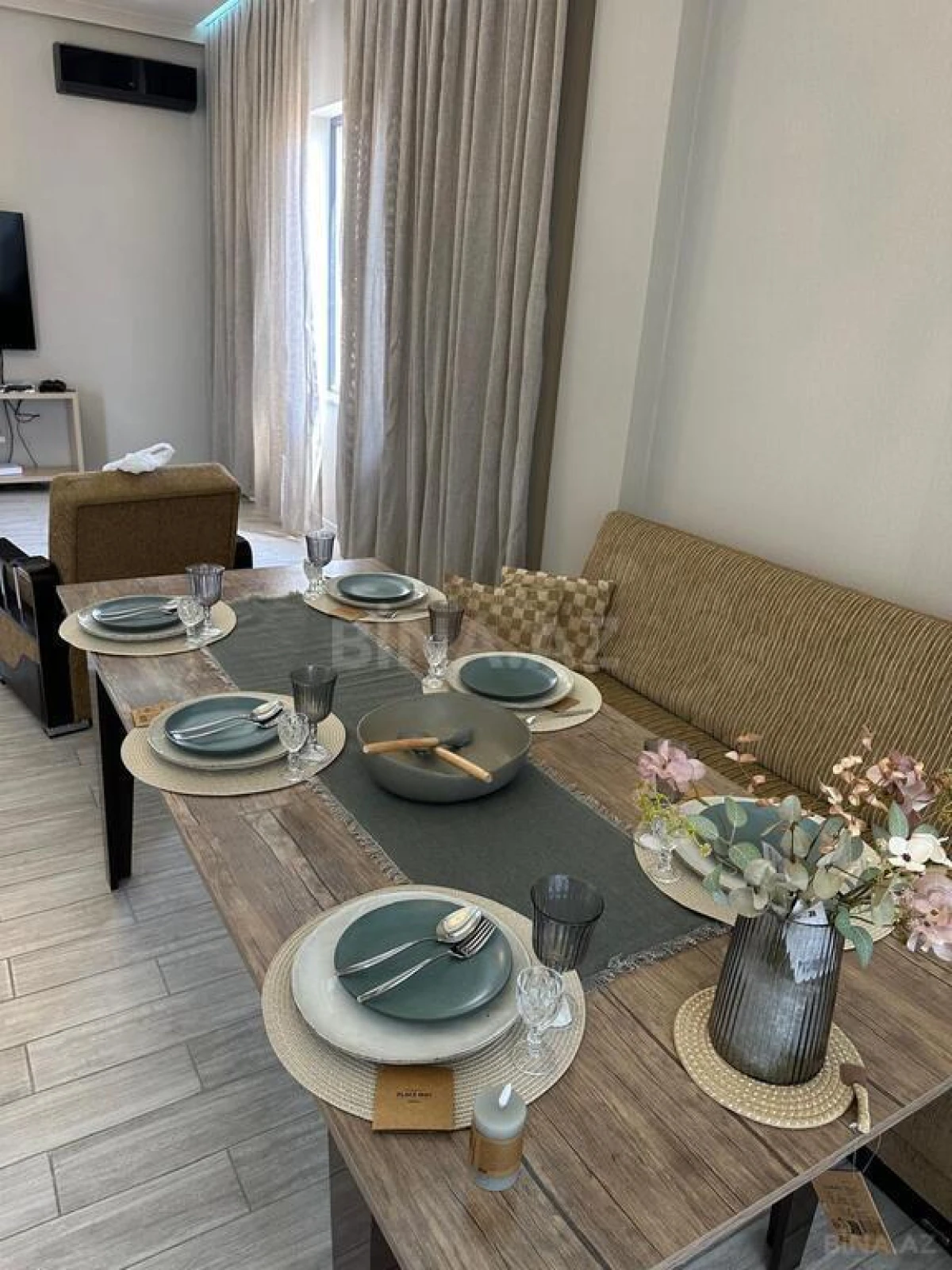 Kirayə verilir 4 otaqlı həyət evi 300 m²