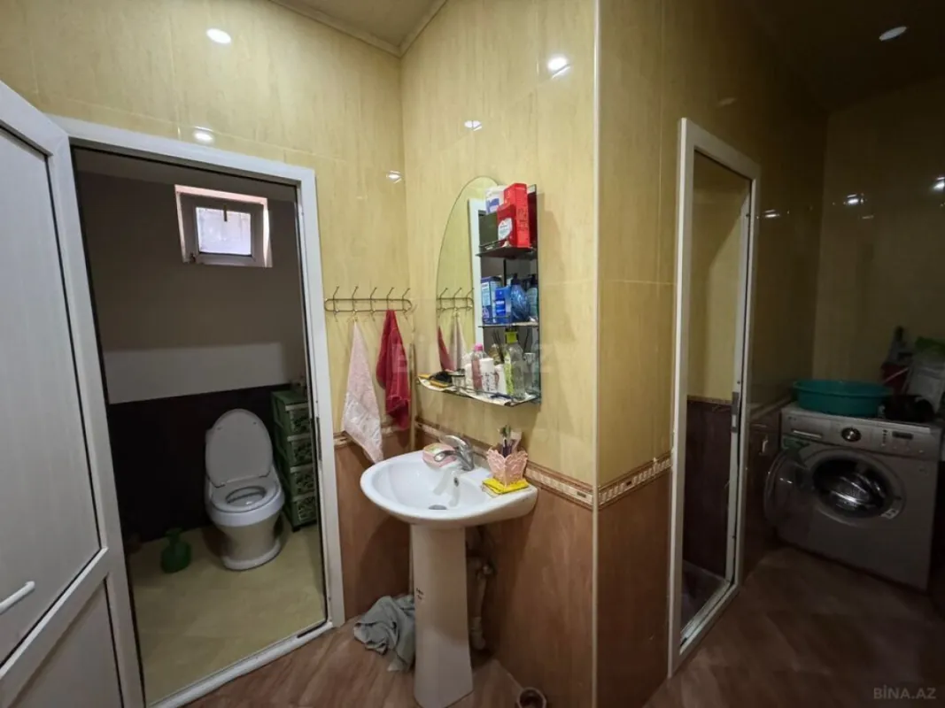 Satılır 5 otaqlı həyət evi 220 m²