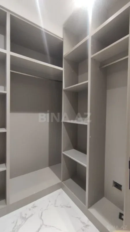 Kirayə verilir 2 otaqlı mənzil 120 m²