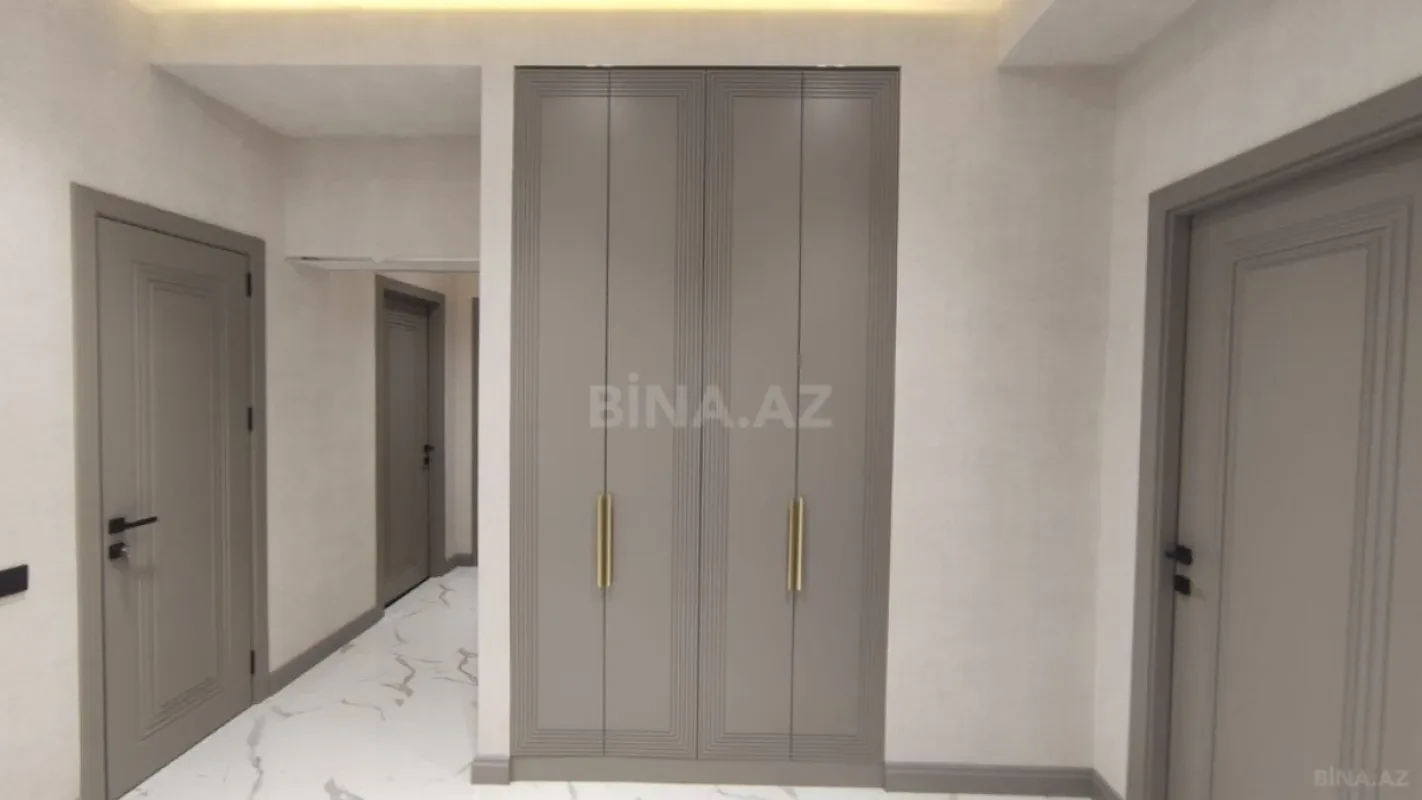 Kirayə verilir 2 otaqlı mənzil 120 m²