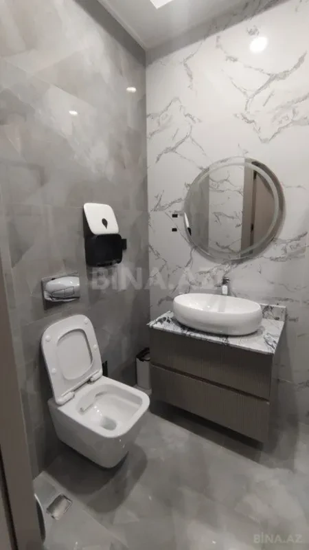 Kirayə verilir 2 otaqlı mənzil 120 m²
