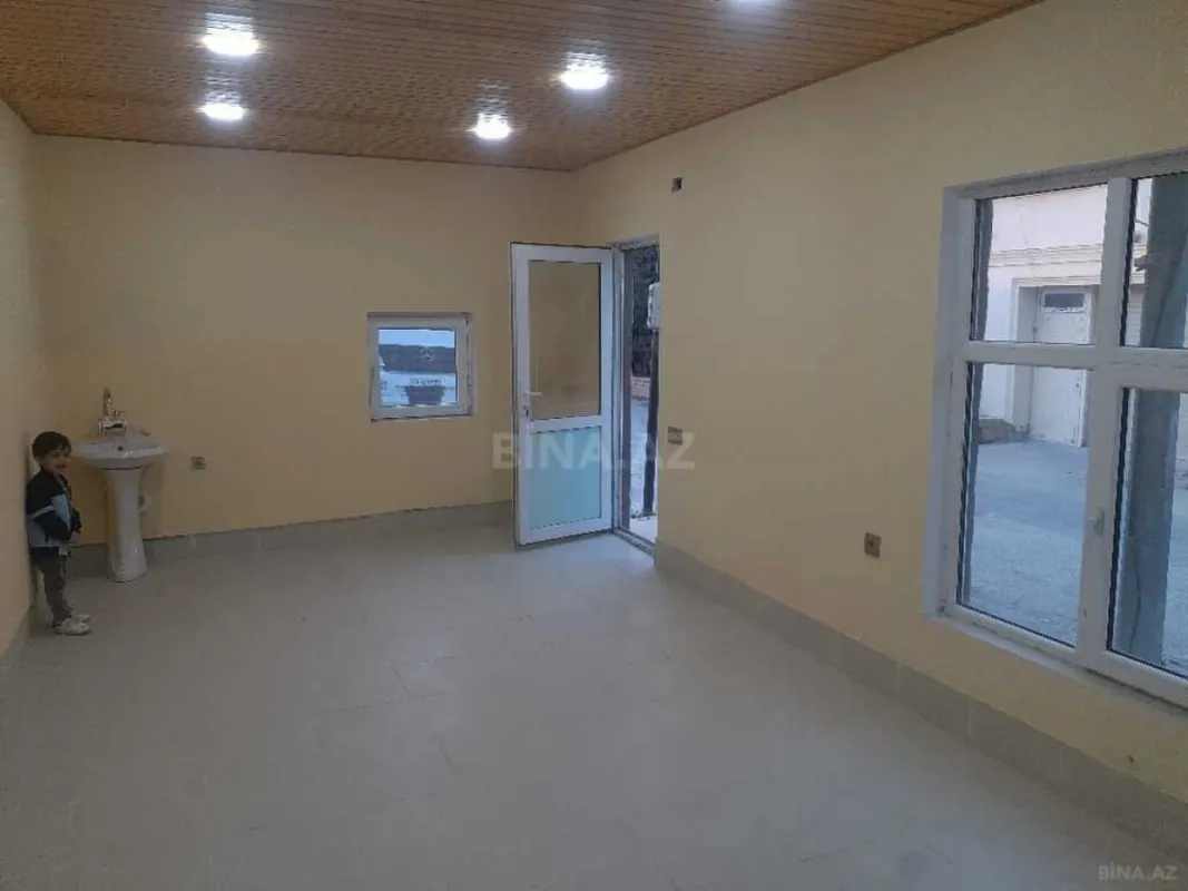 Satılır obyekt 75 m²
