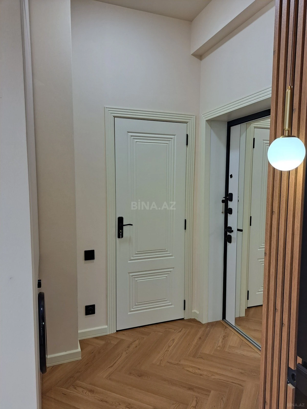 Satılır 2 otaqlı mənzil 44 m²