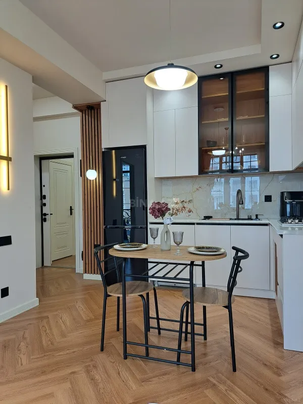 Satılır 2 otaqlı mənzil 44 m²