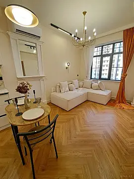 Satılır 2 otaqlı mənzil 44 m²