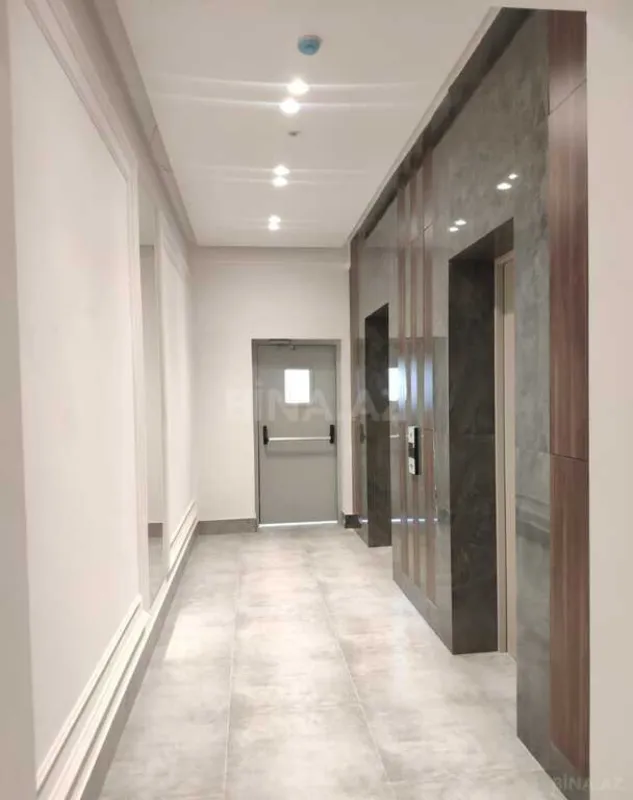 Satılır 3 otaqlı mənzil 101 m²