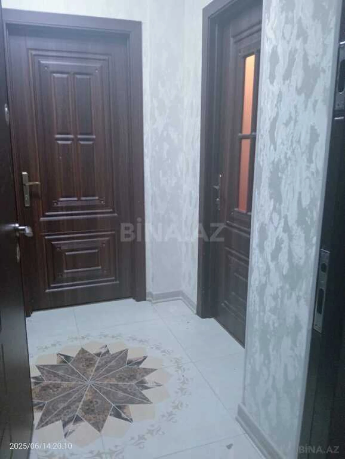Satılır 2 otaqlı mənzil 50 m²