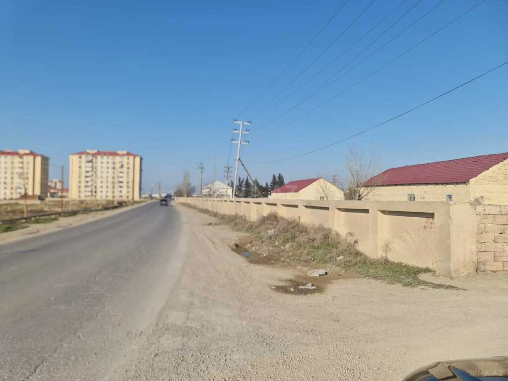 Satılır torpaq sahəsi 300 m²