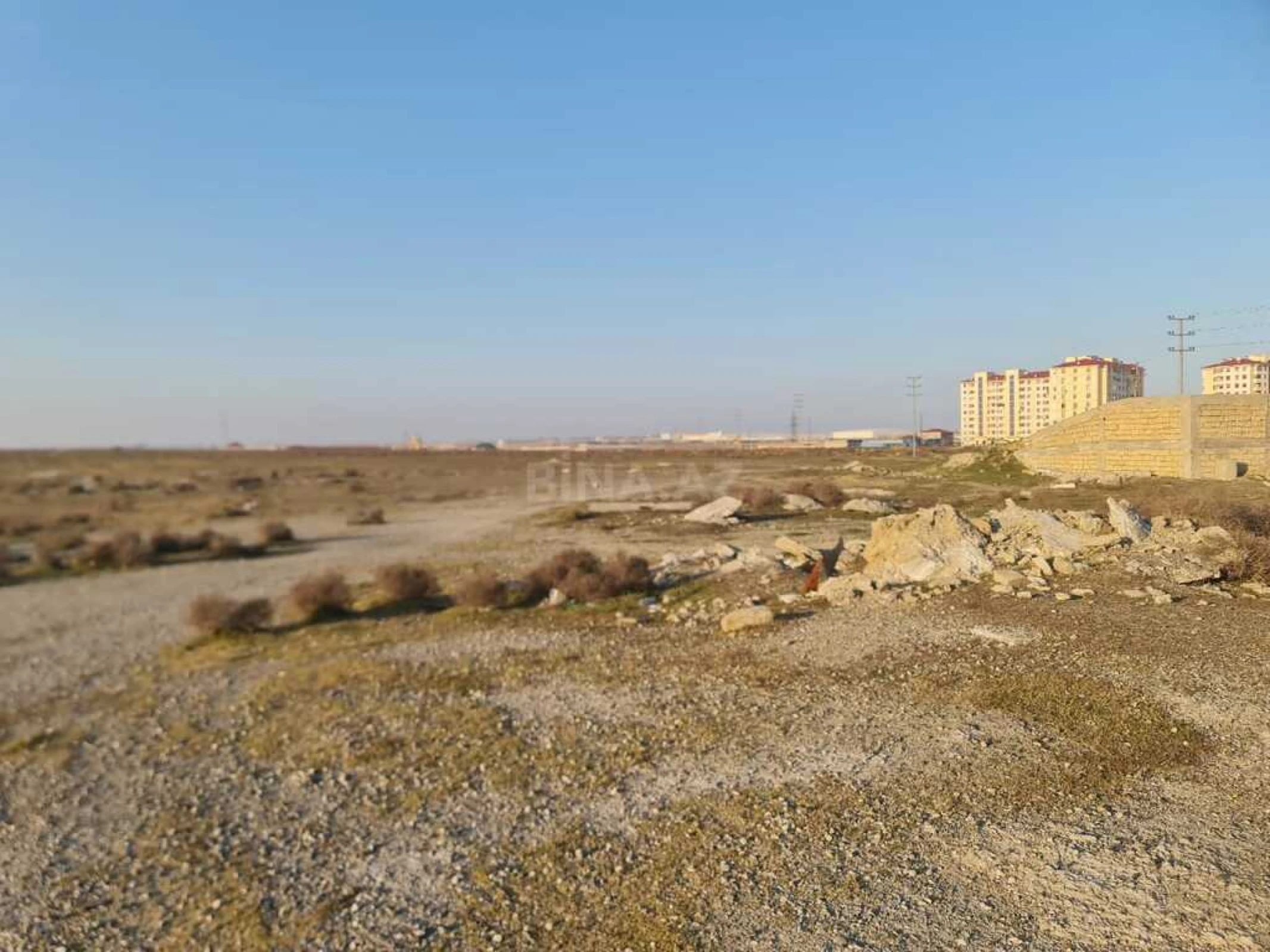 Satılır torpaq sahəsi 300 m²