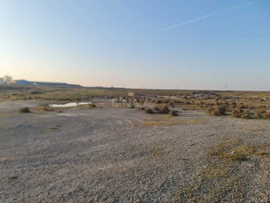 Satılır torpaq sahəsi 300 m²