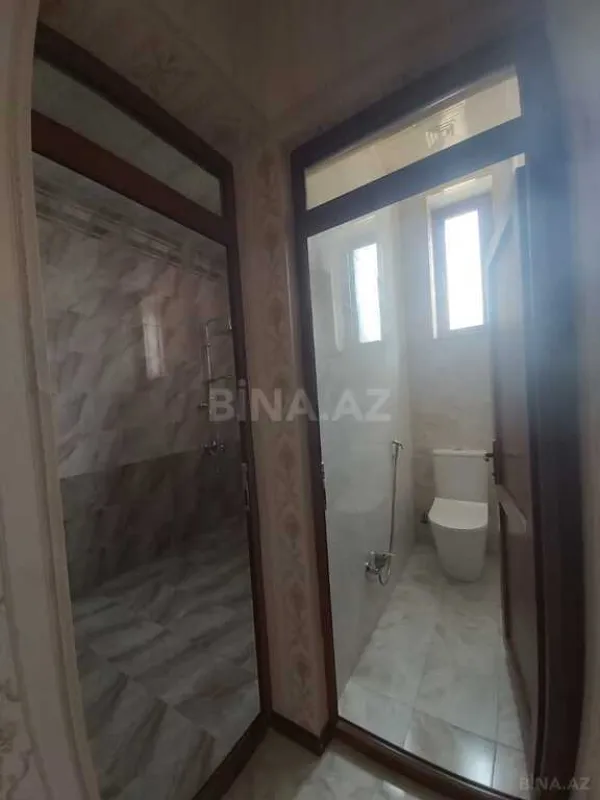 Satılır 5 otaqlı həyət evi 220 m²