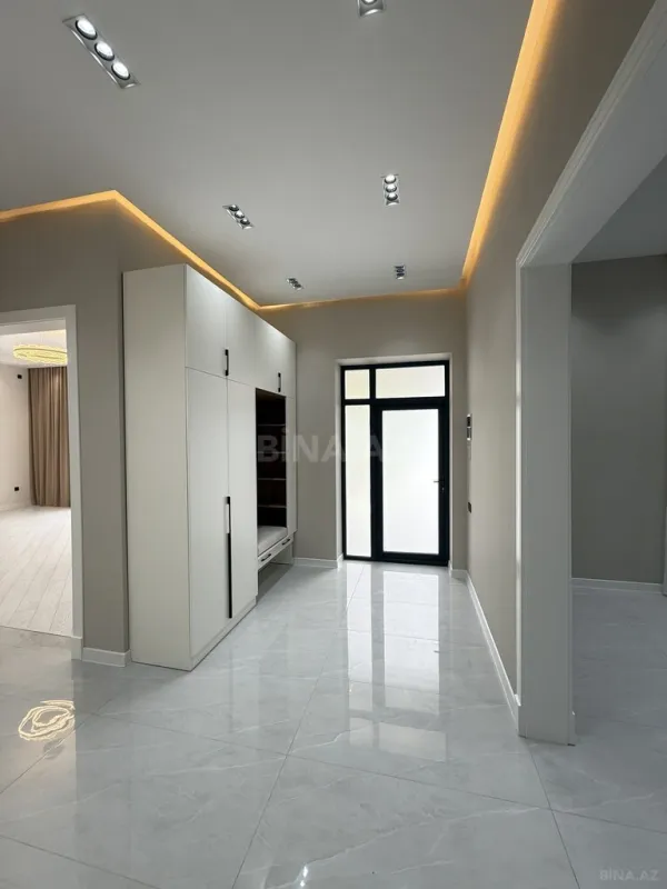 Satılır 4 otaqlı həyət evi 170 m²