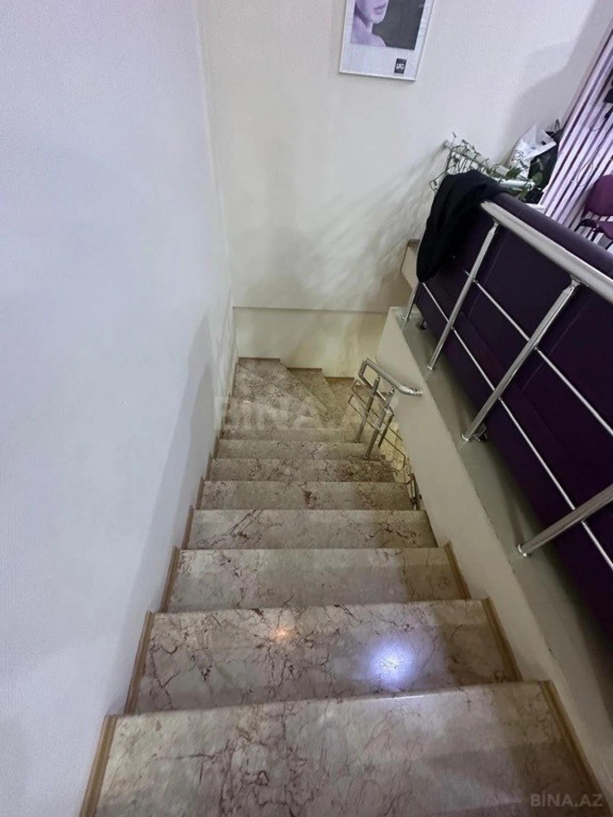 Satılır obyekt 700 m²