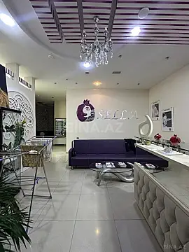 Satılır obyekt 700 m²