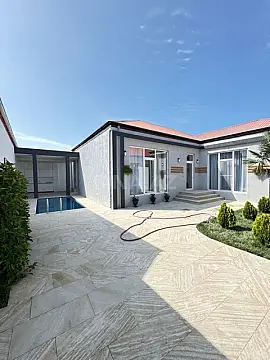 Satılır 4 otaqlı həyət evi 140 m²