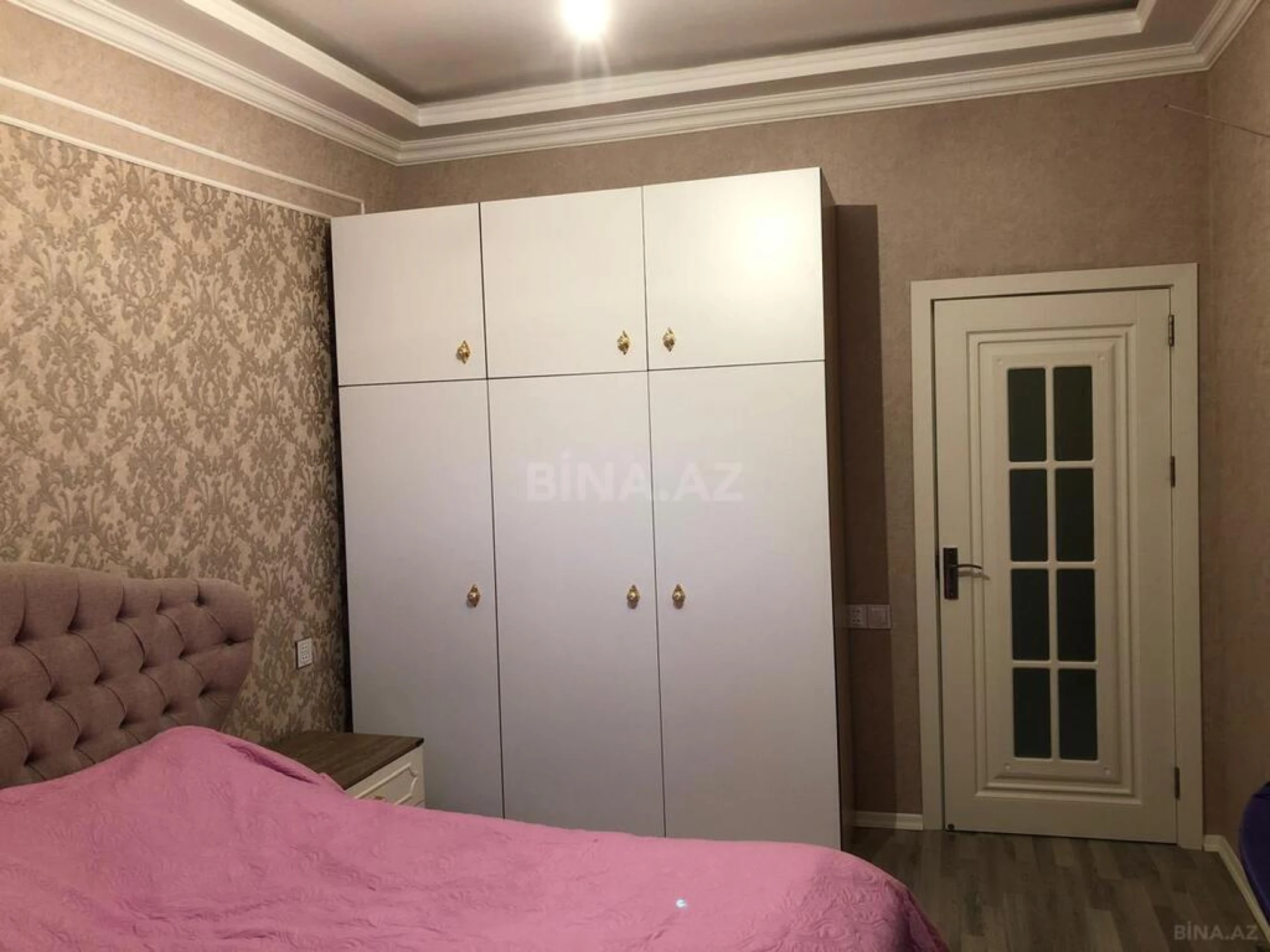 Satılır 2 otaqlı mənzil 58 m²