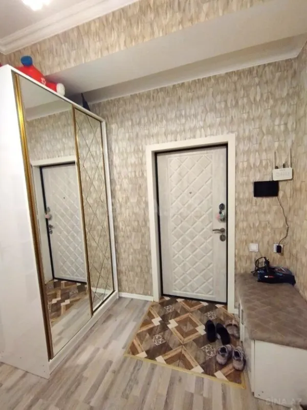 Satılır 2 otaqlı mənzil 58 m²
