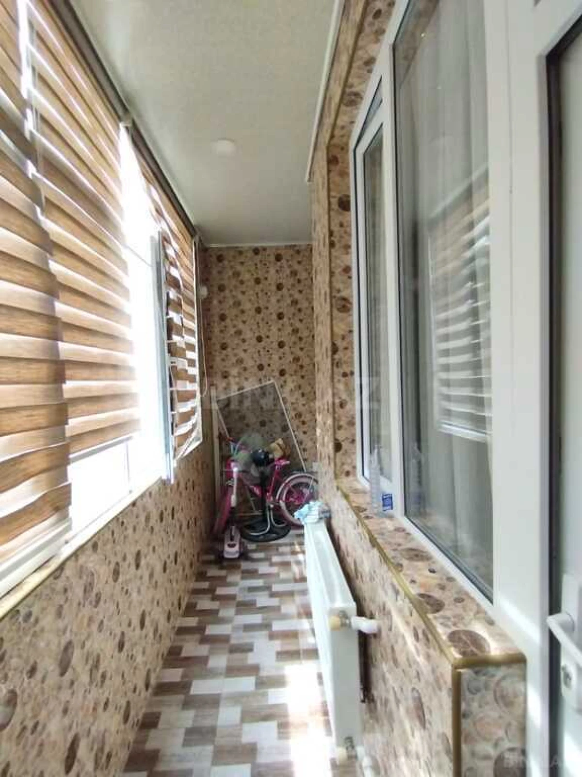 Satılır 2 otaqlı mənzil 58 m²