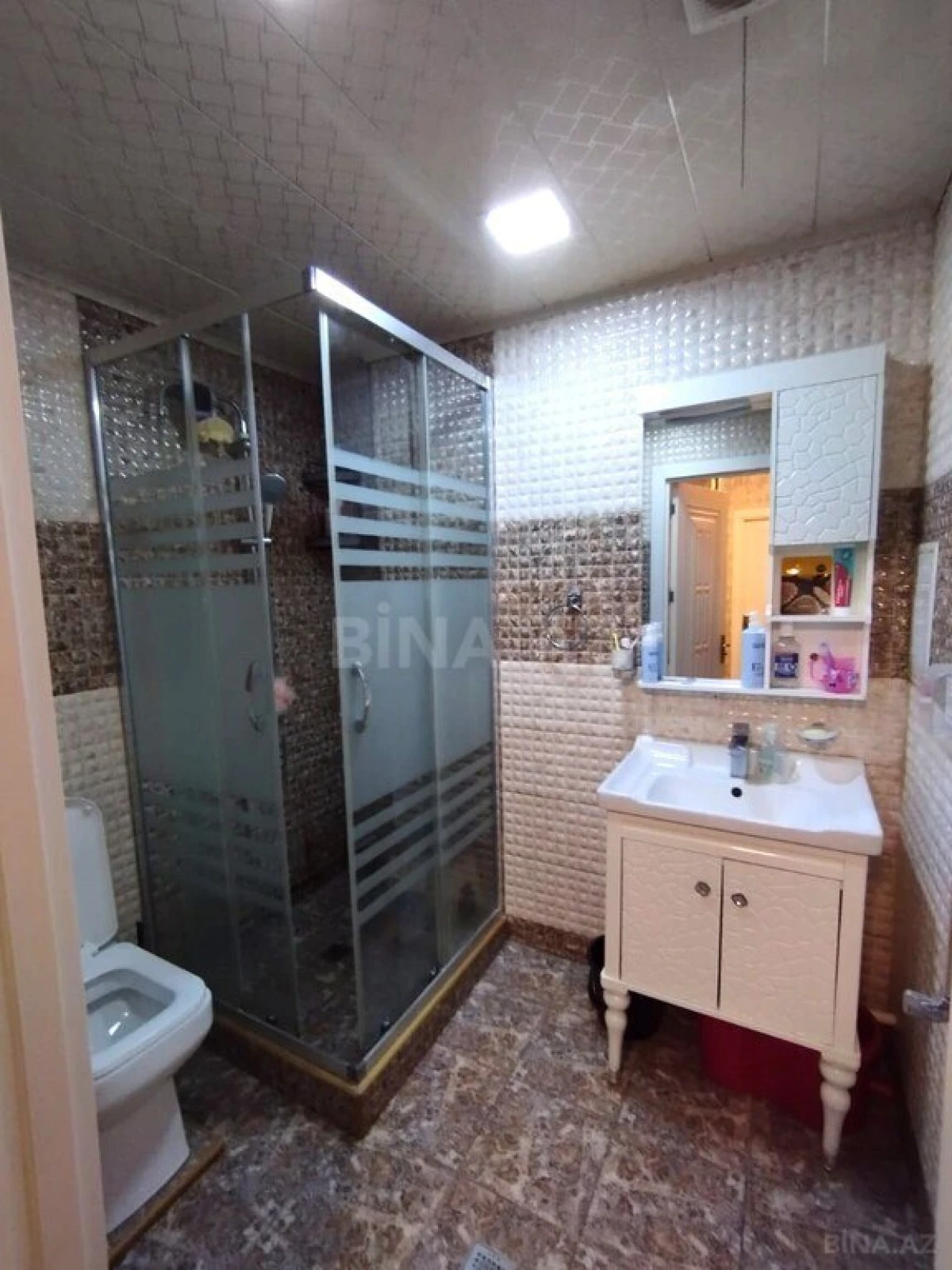 Satılır 2 otaqlı mənzil 54 m²