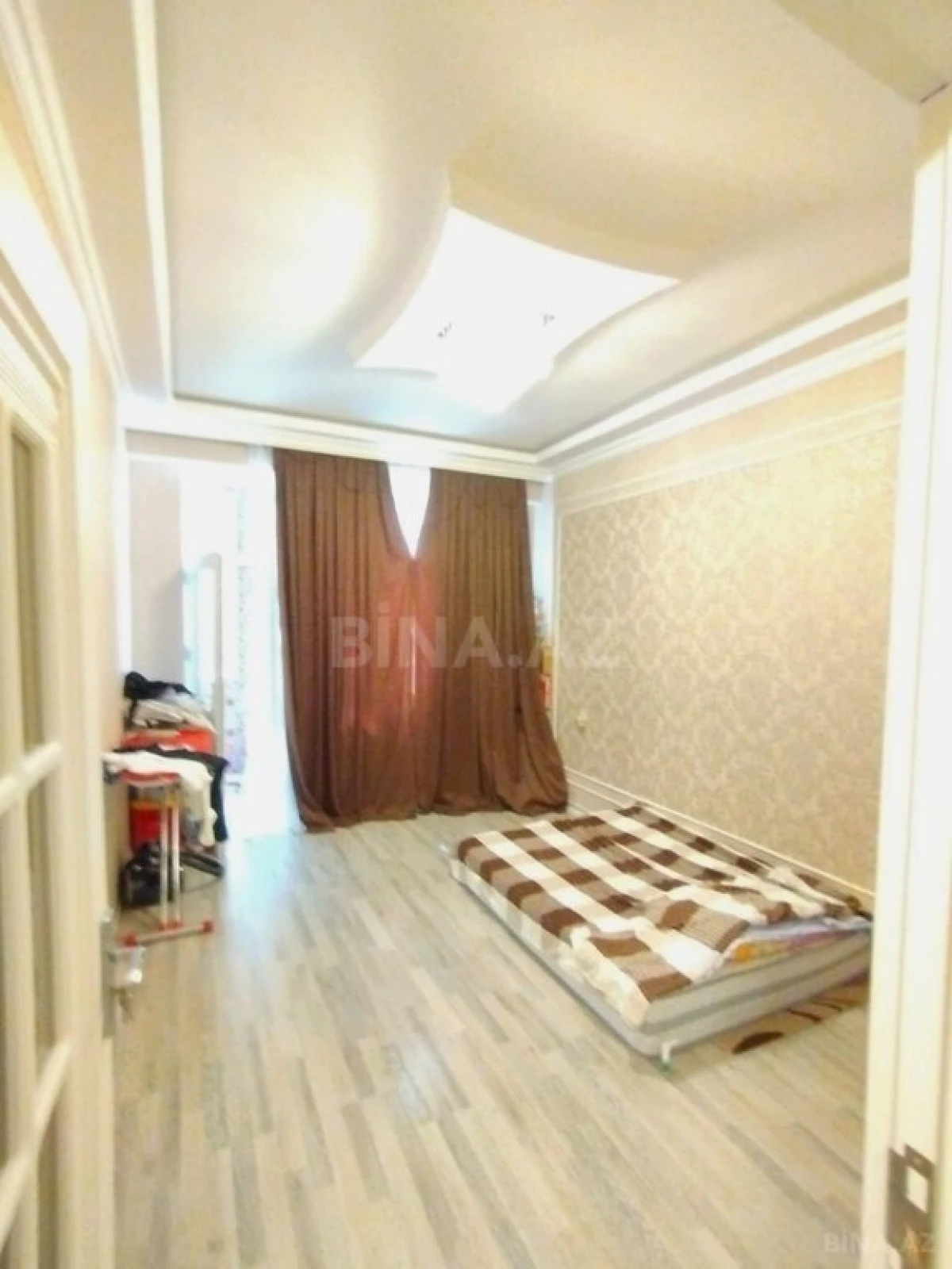 Satılır 2 otaqlı mənzil 54 m²