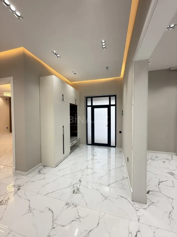 Satılır 4 otaqlı həyət evi 170 m²