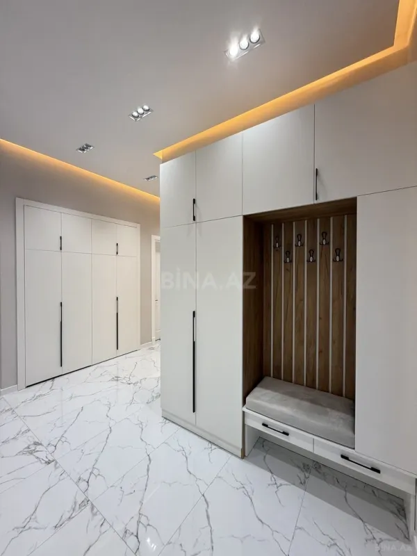 Satılır 4 otaqlı həyət evi 170 m²